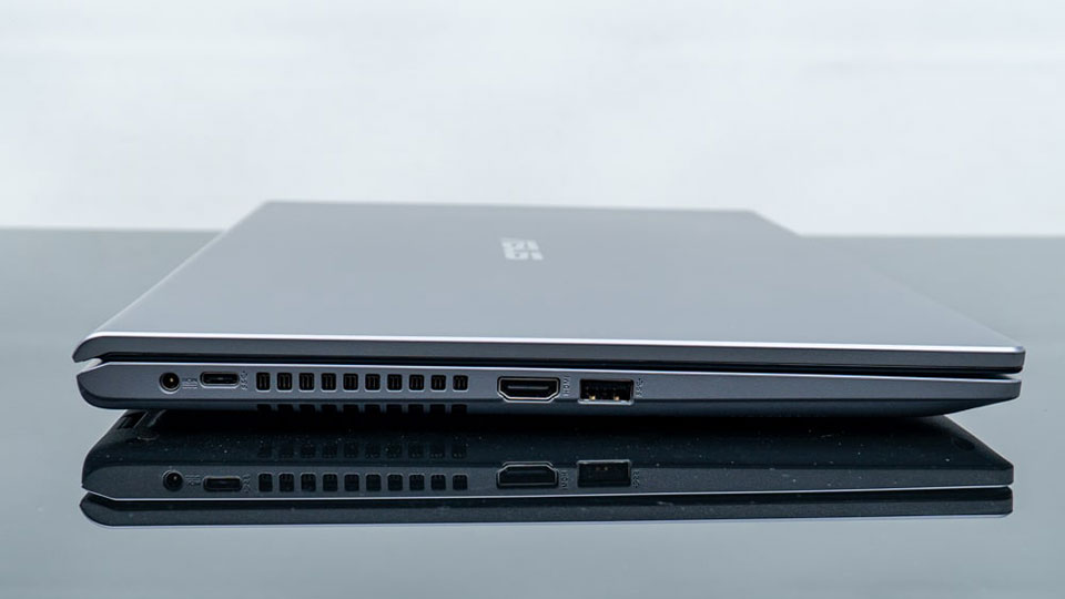 پورت های لپ تاپ VivoBook R565EA-UH31T